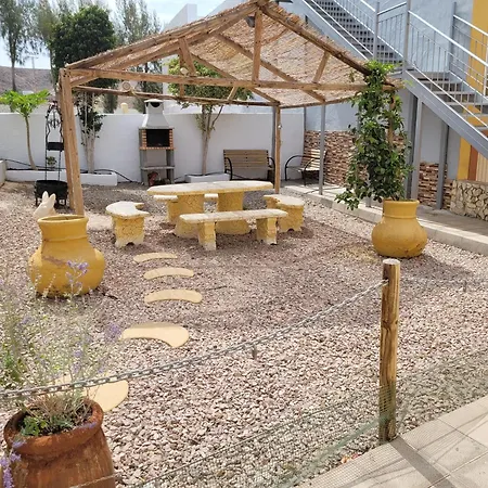 Chabela's Bed & Breakfast La Lajita