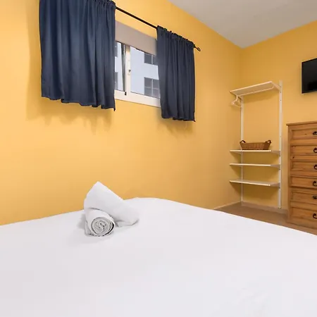 Chabela's Bed and Breakfast 2*