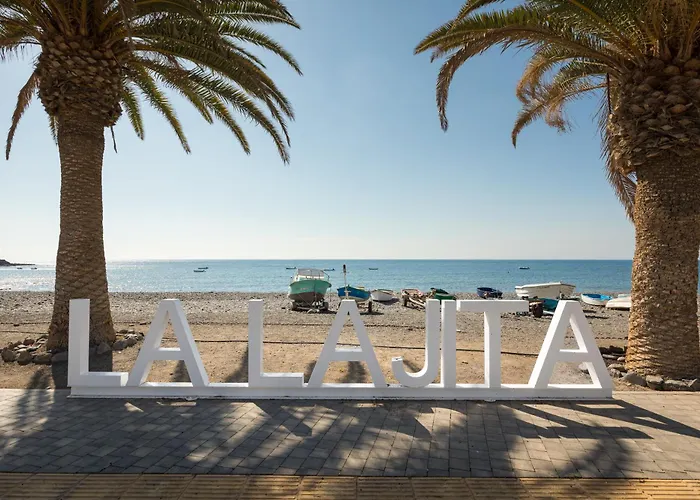 Alojamento de Acomodação e Pequeno-almoço Chabela's La Lajita